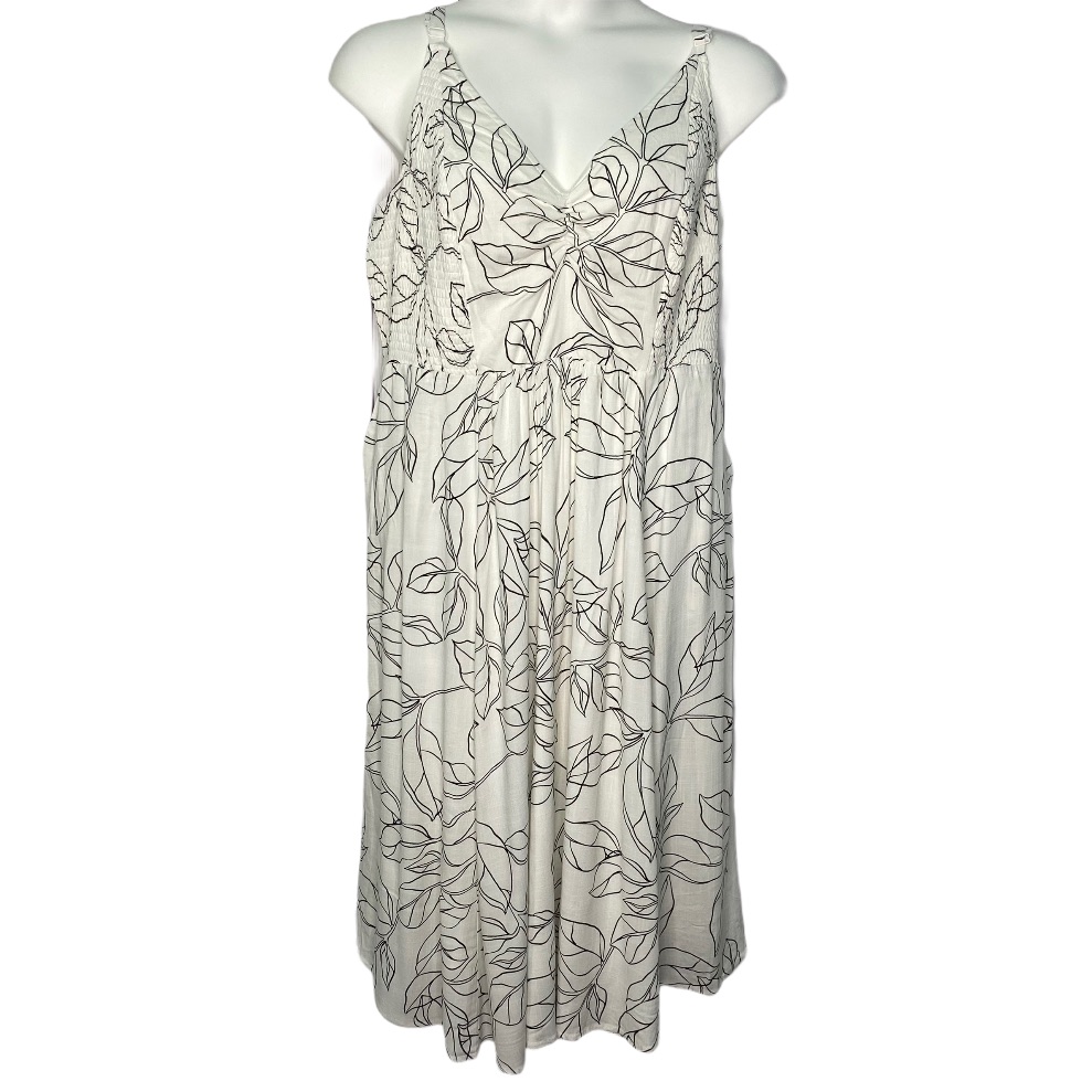 Torrid 4 Leaf Smocked Side Midi Dress With Pockets